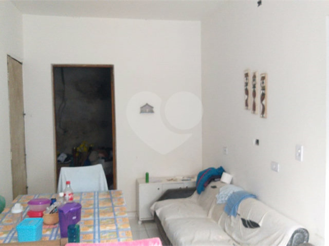 Terreno à venda com 4 quartos, sendo 1 suíte,  em Parada Inglesa, São Paulo, SP
