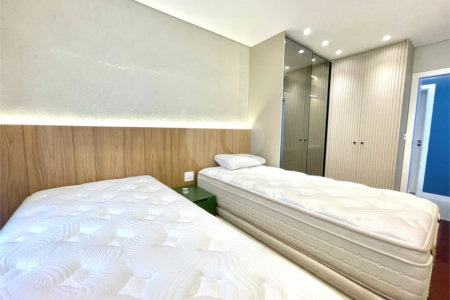 Apartamento à venda com 3 suítes em Jurerê, Florianópolis, SC