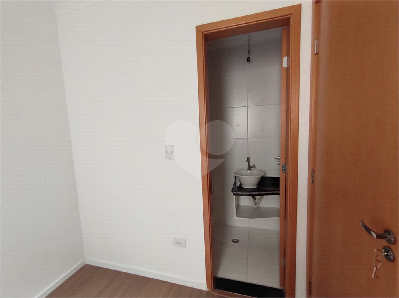 Casa para alugar com 2 suítes no condomínio Residencial Atucuri, São Paulo - SP