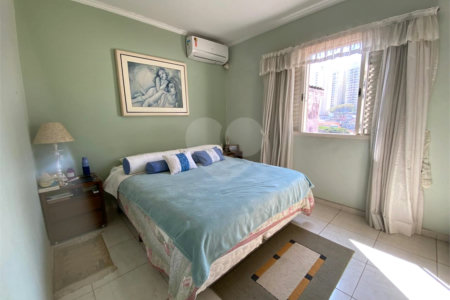 Sobrado à venda com 3 quartos, sendo 1 suíte,  em Vila Ipojuca, São Paulo, SP