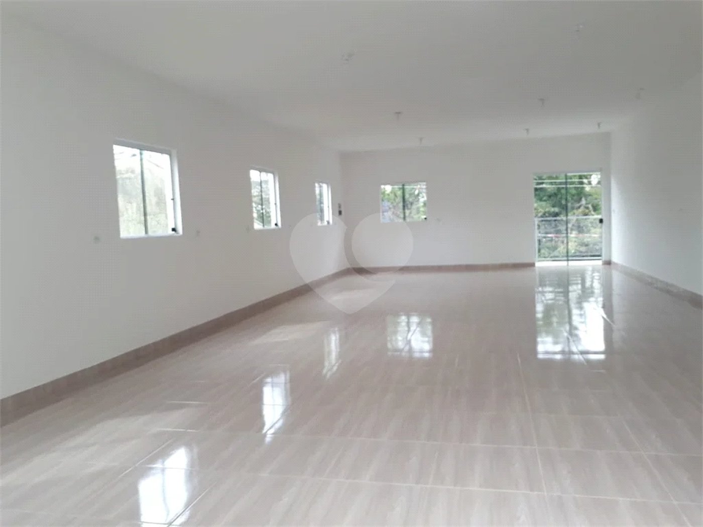 sala comercial para locação piso superior no bairro Vila Nova 1 - Vinhedo SP