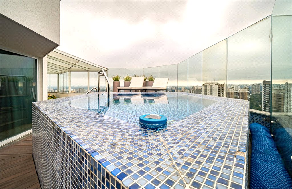 Cobertura à venda com 4 suítes em Alto da Boa Vista, São Paulo, SP