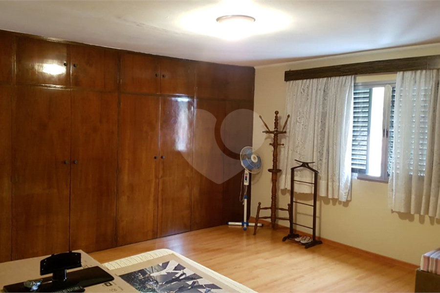 Sobrado à venda com 3 quartos em Vila Santa Terezinha (zona Norte), São Paulo, SP