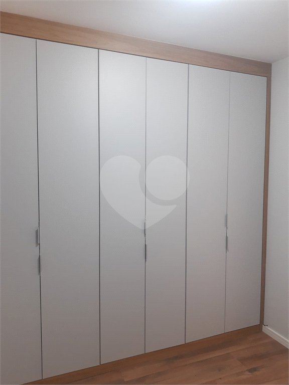 Apartamento à venda com 3 quartos, sendo 1 suíte, em Vila Domingues, Votorantim, SP