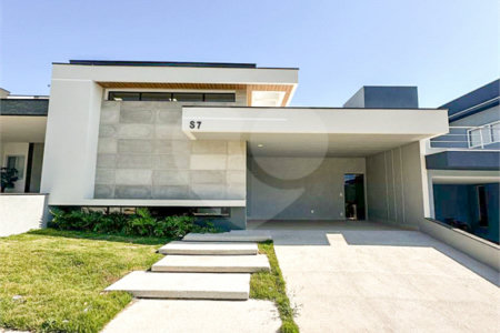 Casa à venda com 3 suítes no condomínio Residencial Mont'alcino, Valinhos - SP