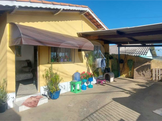 Casa Térrea à venda com 3 quartos em Terra Preta (terra Preta), Mairiporã, SP