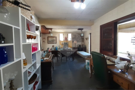 Casa à venda com 3 quartos, sendo 1 suíte, em Alto da Boa Vista, São Paulo, SP