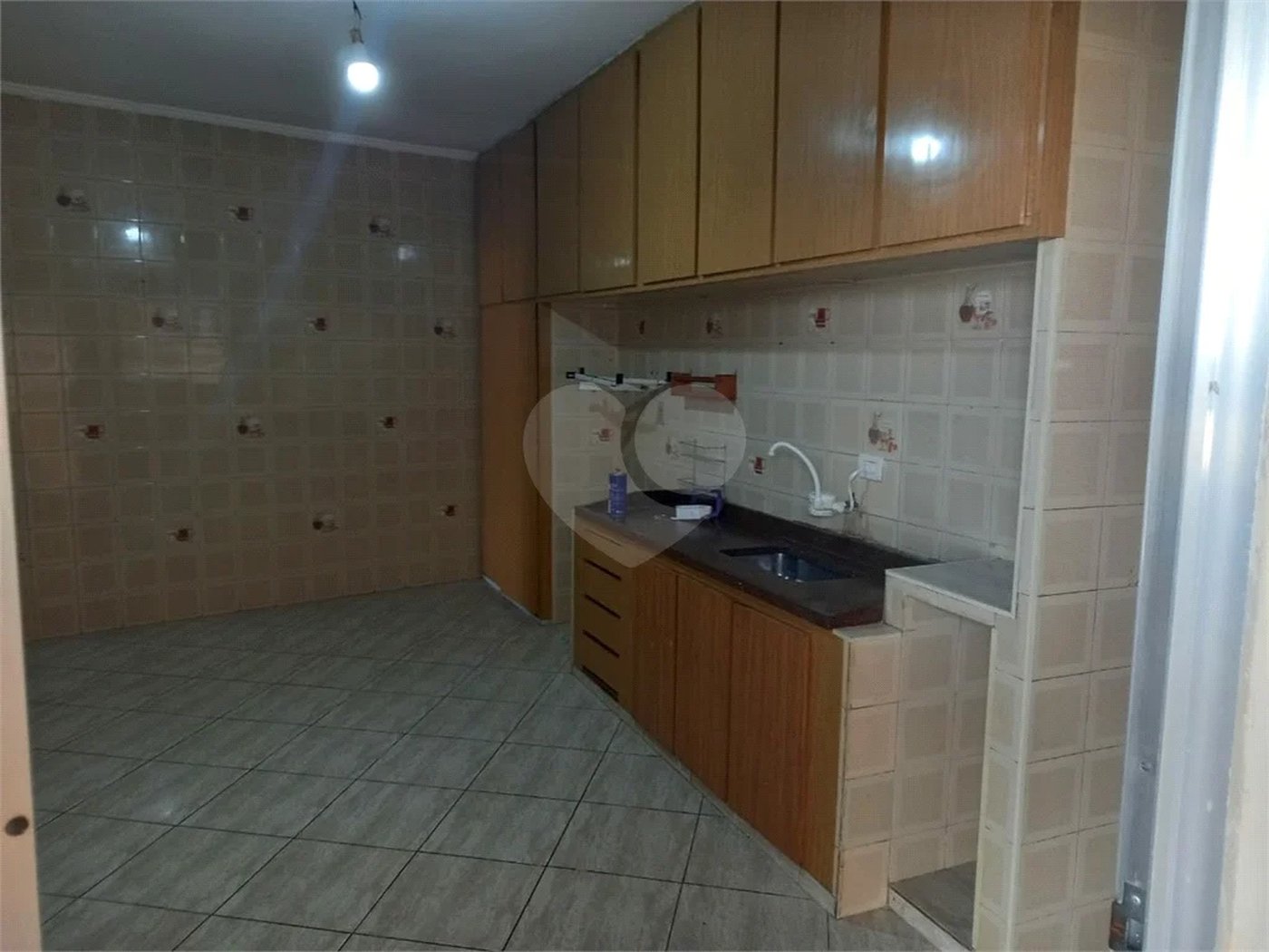 Casa com 147m² , 2 dormitórios , sendo 1 suíte , 2 vagas , à venda , no Parque das Nações , em Santo André.