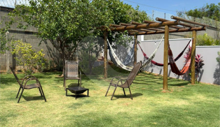 Casa à venda com 3 quartos, sendo 1 suíte,  no condomínio Reserva dos Vinhedos, Louveira - SP