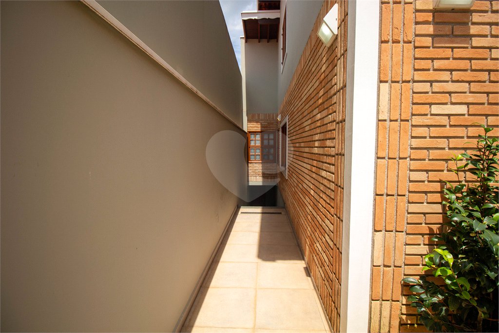 Casa à venda com 3 quartos, sendo 1 suíte, em Jardim Flórida, São Roque, SP