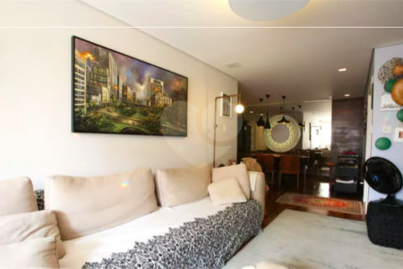 Apartamento à venda com 3 quartos, sendo 1 suíte, em Itaim Bibi, São Paulo, SP