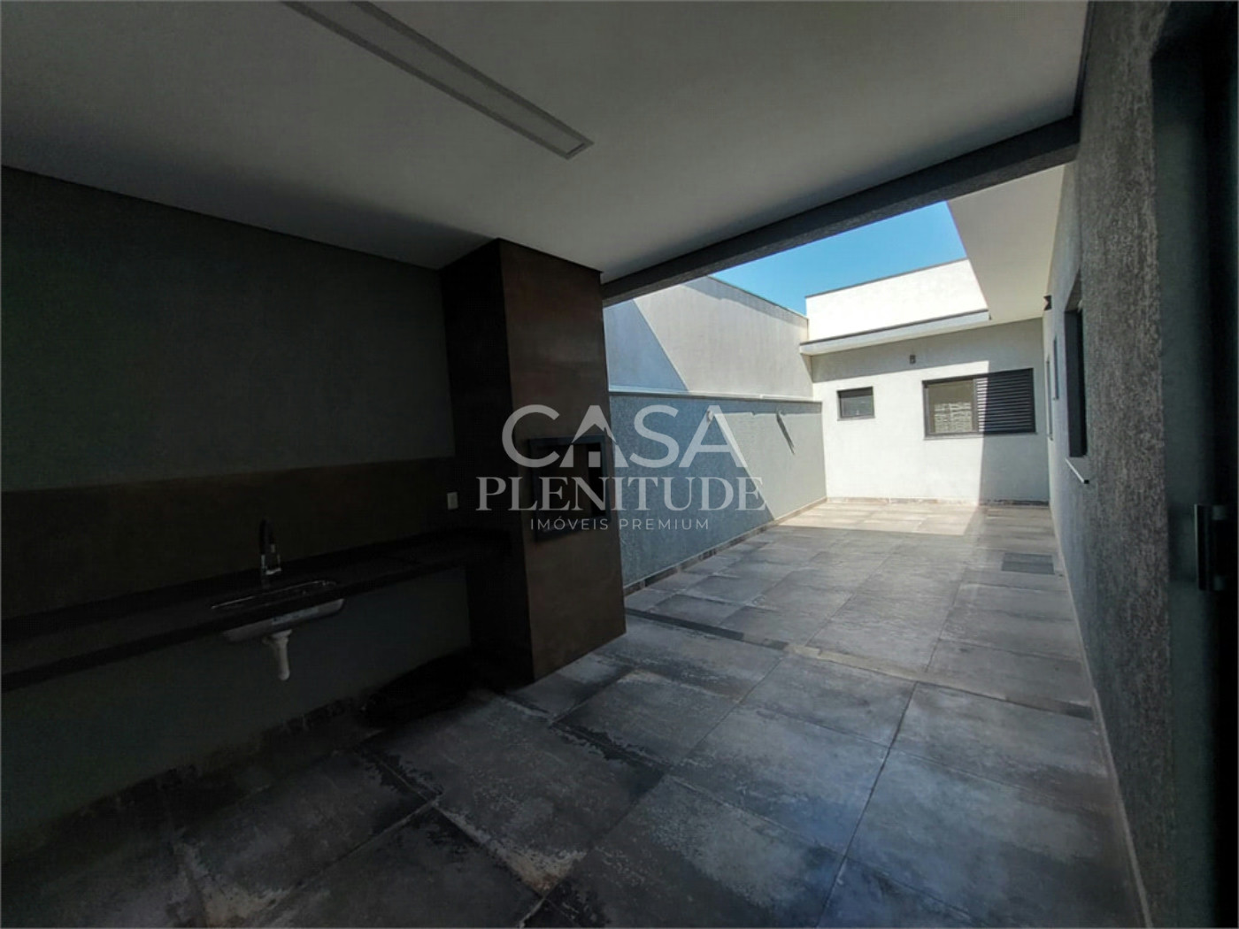 Casa em condomínio à venda com 3 quartos, sendo 1 suíte, em Wanel Ville, Sorocaba, SP
