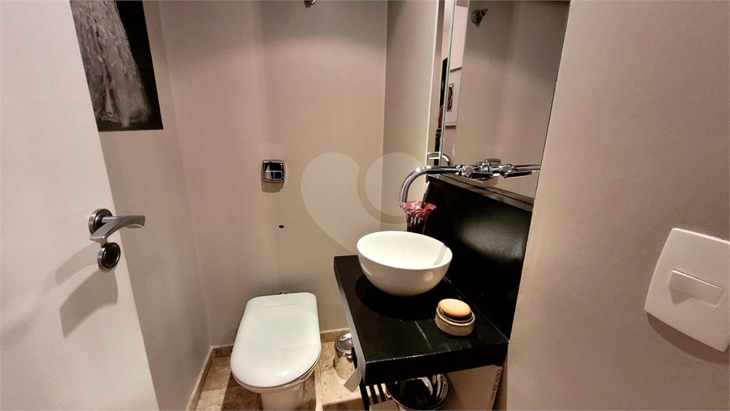 Apartamento à venda com 3 quartos, sendo 1 suíte, em Planalto Paulista, São Paulo, SP
