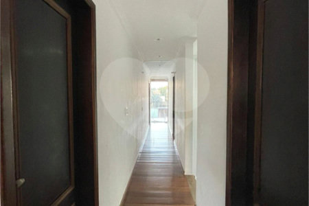 Casa à venda com 4 quartos, sendo 1 suíte, em Campo Grande, Rio de Janeiro, RJ