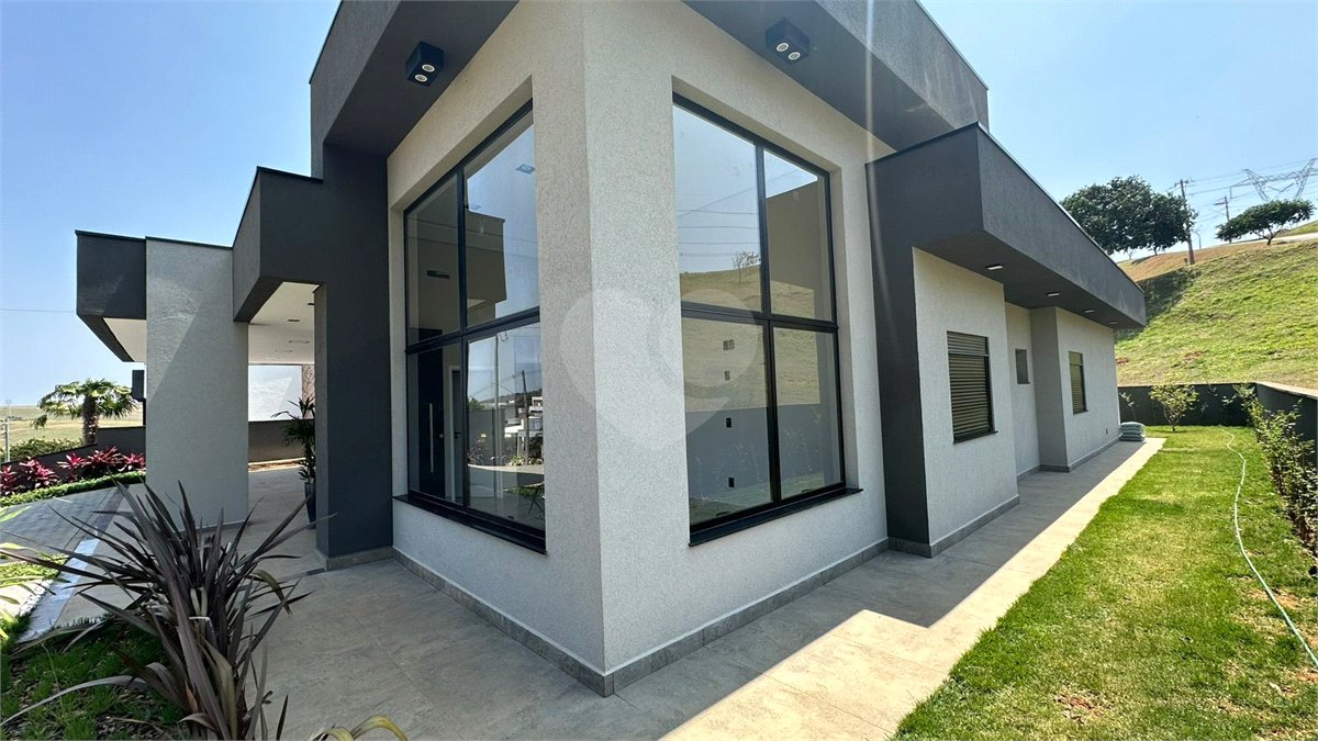 Casa à venda com 4 quartos, sendo 3 suítes, em Condomínio Terras de Santa Cruz, Bragança Paulista, SP