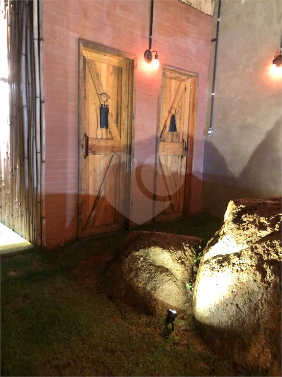 Sítio à venda com 3 suítes em Vila Darcy Penteado (mailasqui), São Roque, SP