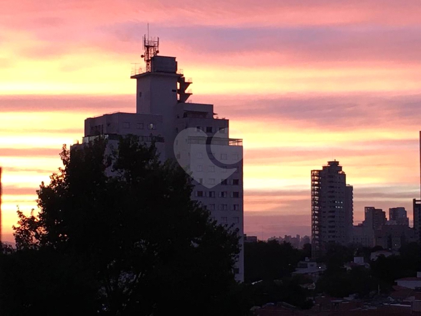 Apartamento à venda com 3 quartos em Vila Clementino, São Paulo, SP
