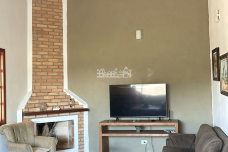 Casa à venda com 2 quartos, sendo 1 suíte, em Jardim dos Pinheiros, Atibaia, SP