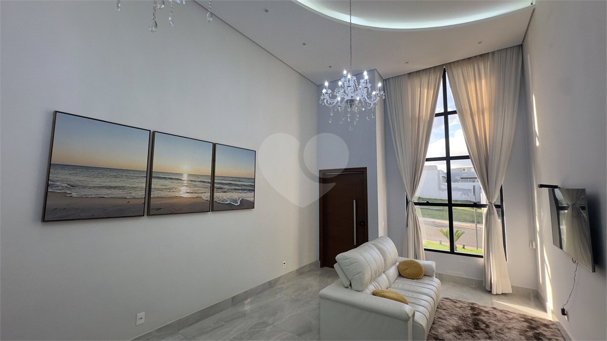 Casa à venda com 3 quartos, sendo 1 suíte, no condomínio Jardim Residencial Dona Maria José, Indaiatuba - SP