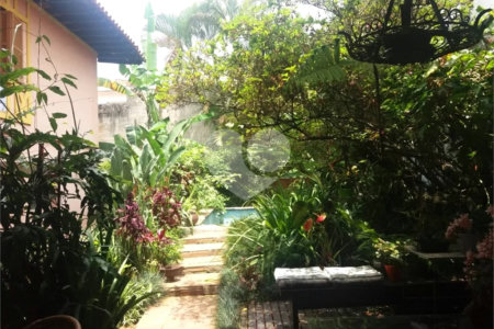 Casa à venda com 3 quartos, sendo 1 suíte, em Vila Cruzeiro, São Paulo, SP