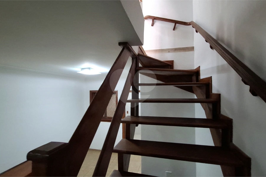 Casa à venda com 2 suítes no condomínio Village Palmas, São Paulo - SP