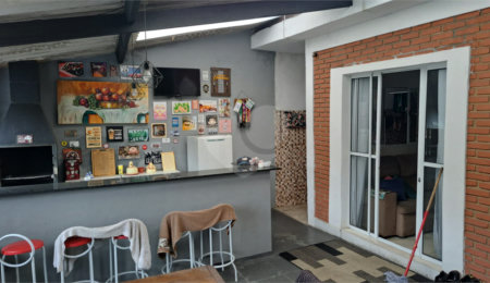 Casa à venda com 4 quartos no Centro, Mairiporã, SP