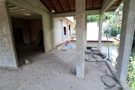 Casa à venda com 5 quartos em Santíssimo, Rio de Janeiro, RJ
