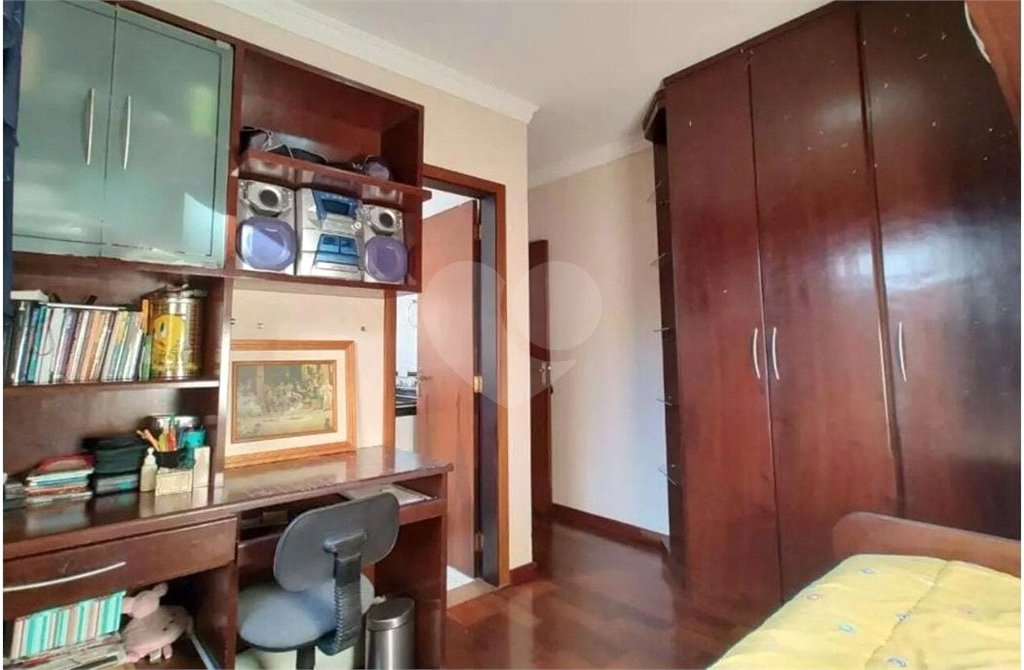 Sobrado à venda com 3 suítes em Vila do Castelo, São Paulo, SP