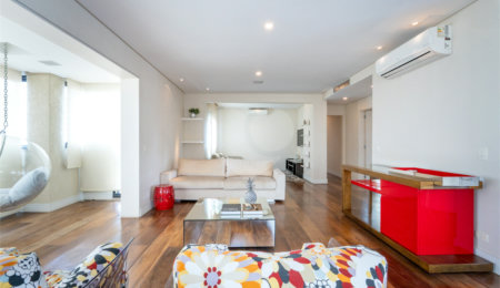 Apartamento à venda com 3 suítes em Vila Nova Conceição, São Paulo, SP