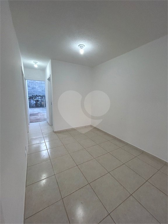 Casa à venda com 2 quartos no condomínio Residencial Parque Imperial, Sorocaba - SP