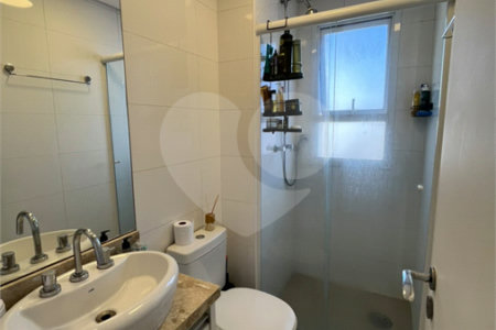 Apartamento à venda com 2 quartos em Vila Mariana, São Paulo, SP