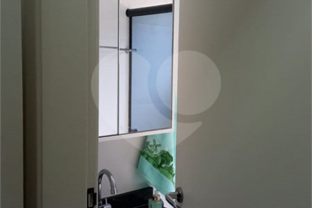 Casa à venda com 3 suítes no condomínio Residencial Marchant Buarque, Atibaia - SP