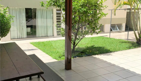 Sobrado à venda com 3 quartos, sendo 2 suítes,  em Jardim São Bento, São Paulo, SP