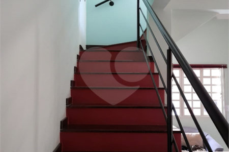 Sobrado à venda com 3 quartos, sendo 1 suíte, no Centro, Indaiatuba, SP