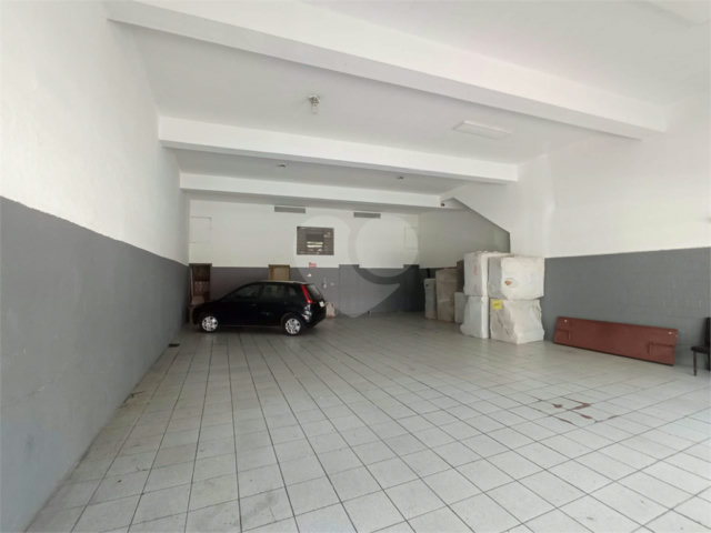 Prédio à venda em Santana, São Paulo, SP