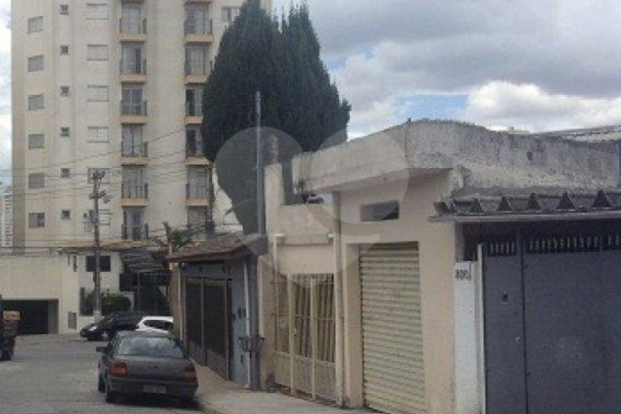 Casa à venda com 3 quartos, sendo 1 suíte, em Vila Romero, São Paulo, SP