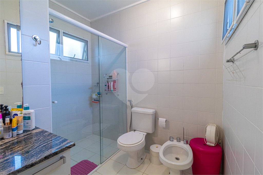 Casa à venda com 4 suítes no condomínio Vila das Acacias, São Paulo - SP
