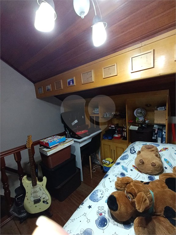 Sobrado à venda com 4 quartos, sendo 1 suíte, em Jaçanã, São Paulo, SP