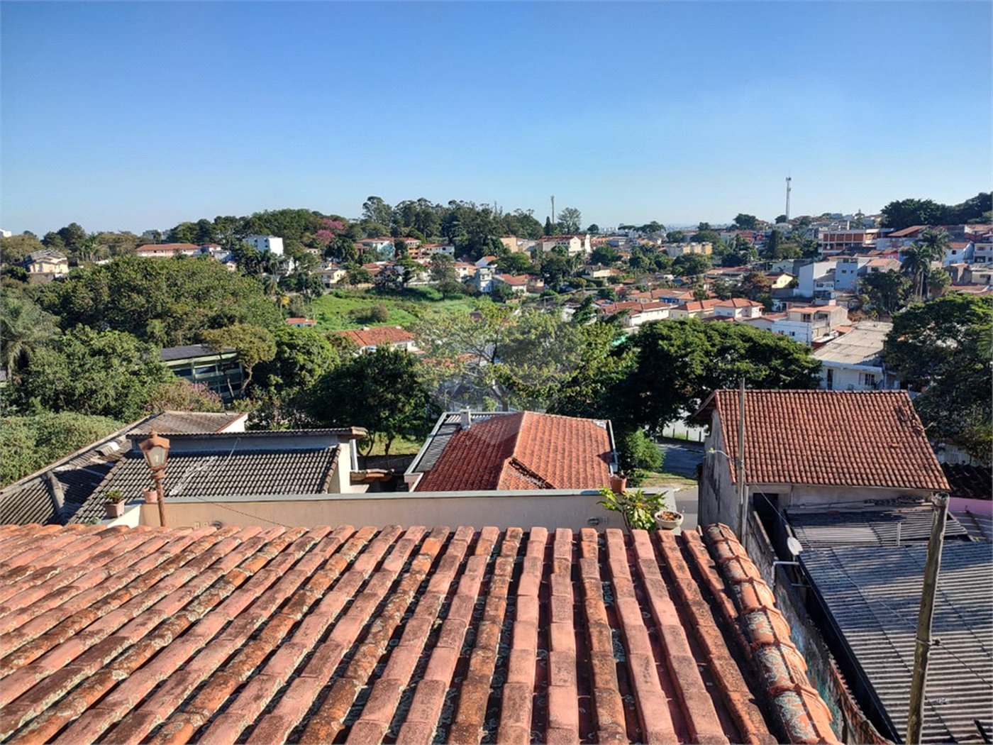 Sobrado à venda com 3 quartos, sendo 1 suíte, em Horto, São Paulo, SP