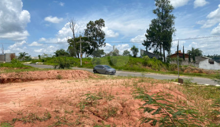 Terreno à venda no condomínio Bella Atibaia, Atibaia - SP