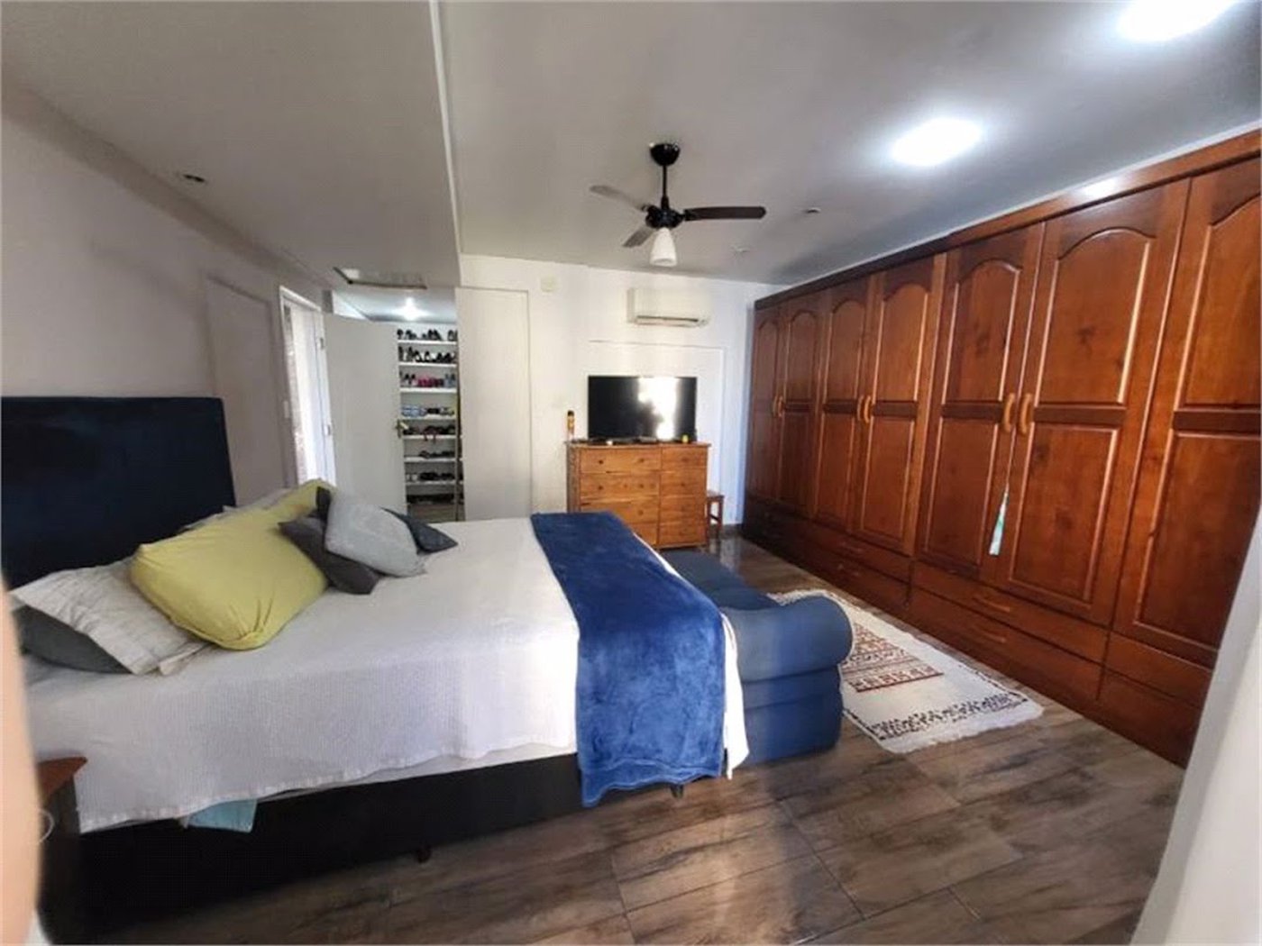 Casa com 6 dormitórios à venda, 650 m² por R$ 3.700.000,00 - Ilha Porchat - São Vicente/SP