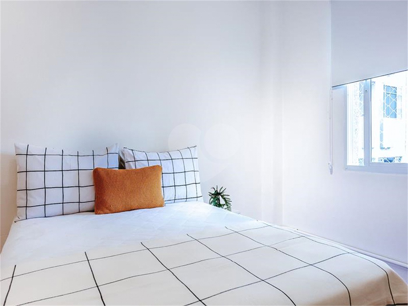 Apartamento à venda com 3 quartos, sendo 1 suíte, em Itaim Bibi, São Paulo, SP