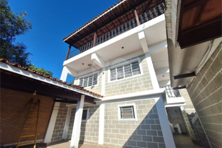Chácara à venda com 1 suíte em Jardim Estância Brasil, Atibaia, SP