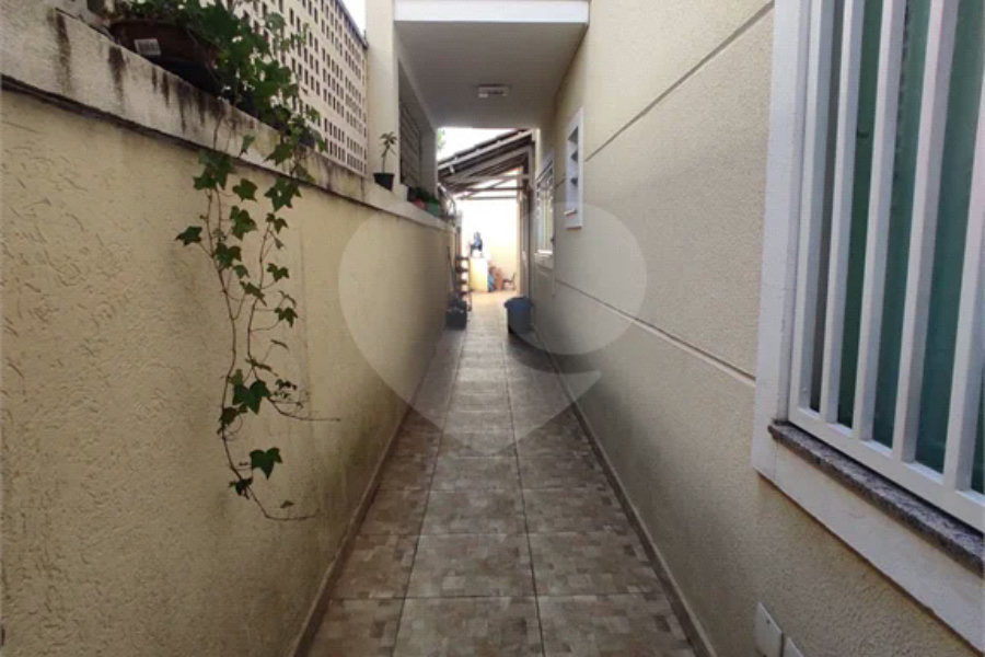 Sobrado à venda com 3 quartos, sendo 1 suíte, em Parada Inglesa, São Paulo, SP
