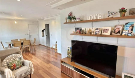 Apartamento à venda com 3 quartos, sendo 1 suíte,  em Alto da Boa Vista, São Paulo, SP