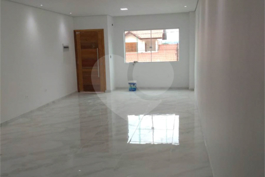 Casa à venda com 3 suítes no condomínio Severino Coelho, São Paulo - SP