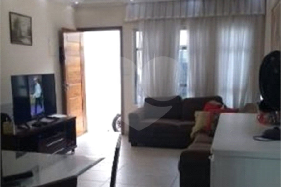 Sobrado à venda com 2 quartos em São Miguel Paulista, São Paulo, SP