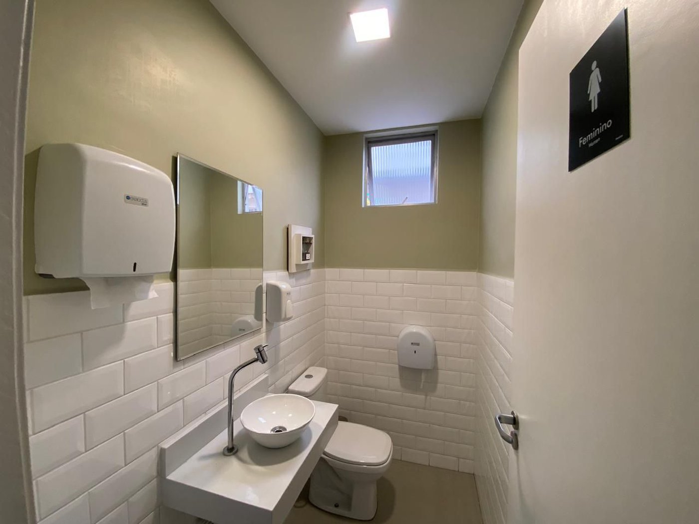 Apartamento com 3 dormitórios à venda, 114 m² por R$ 799.000,00 - Campo Grande - Santos/SP