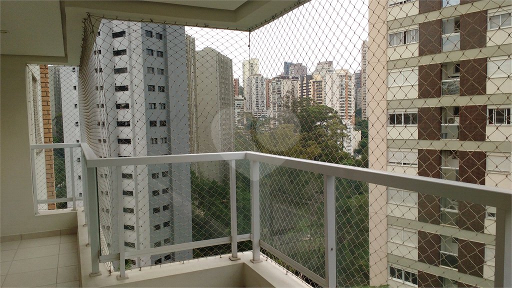 Apartamento à venda com 3 quartos, sendo 1 suíte, em Vila Suzana, São Paulo, SP