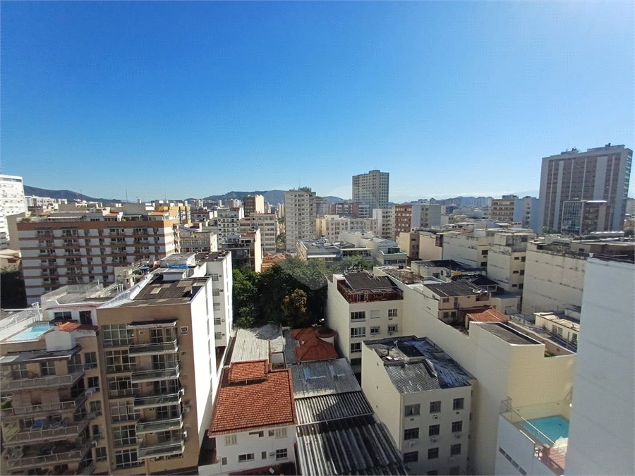 Apartamento à venda com 4 quartos, sendo 1 suíte, em Tijuca, Rio de Janeiro, RJ
